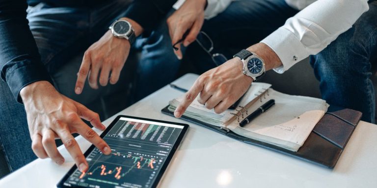 Investors amid global trade shocks - blueazurite